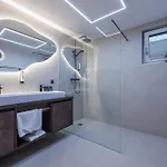 Of Me Faaker Apartment